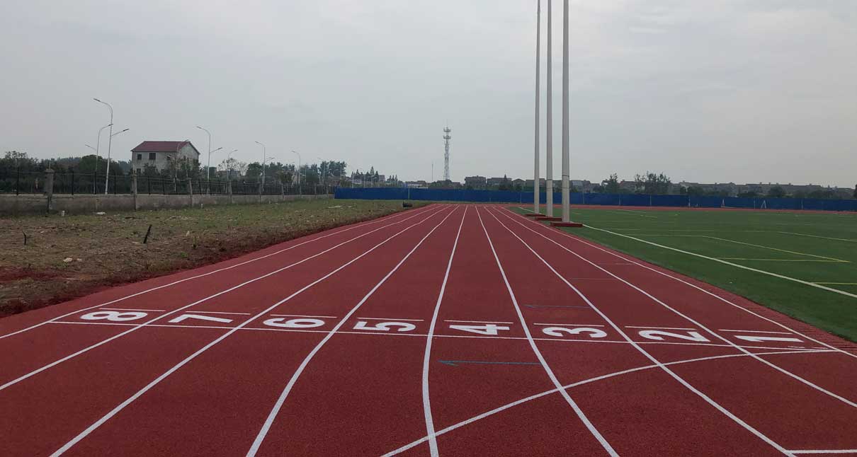 华体会体育官方网站湖北校园400米塑胶跑道